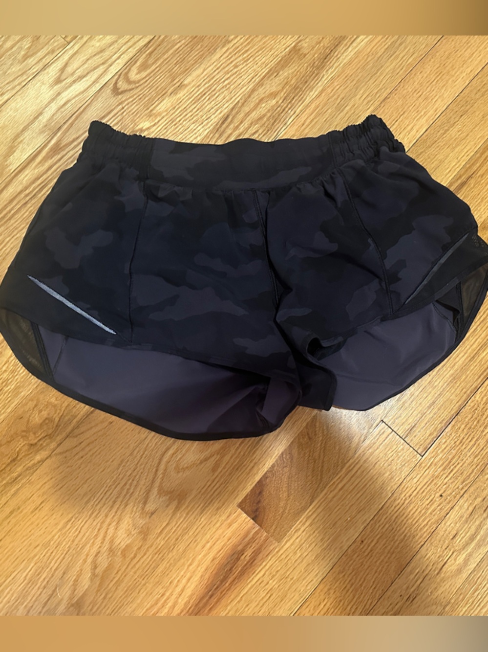 lululemon athletica hotty hot Black Camo Run Shorts